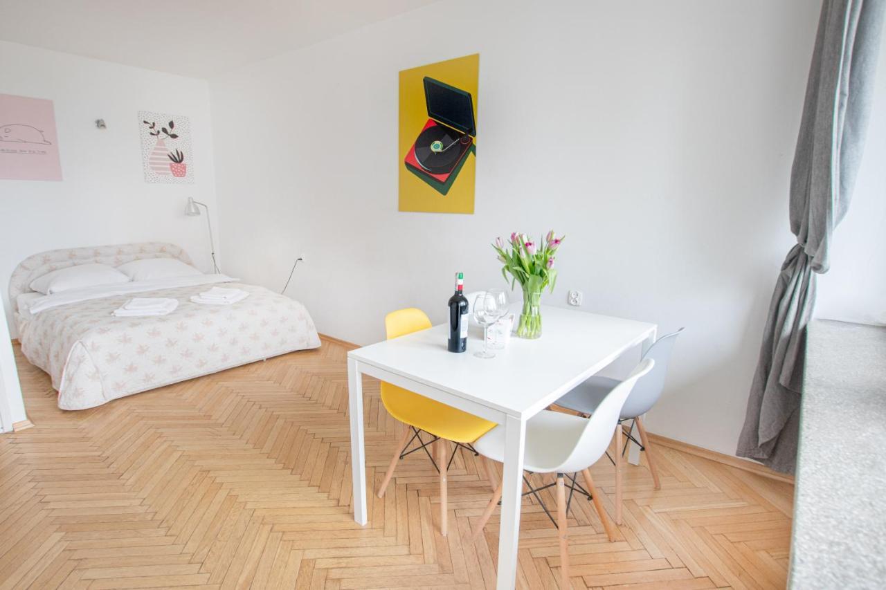 Amazing View And Great Location. Ratusz Arsenal. Apartment Warsaw Exterior photo