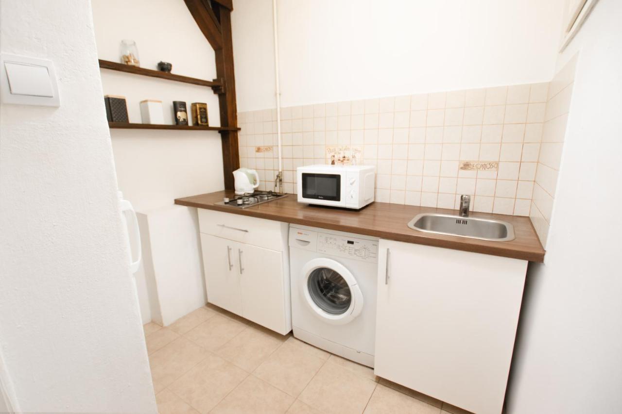 Amazing View And Great Location. Ratusz Arsenal. Apartment Warsaw Exterior photo